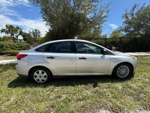 2015 Ford Focus S