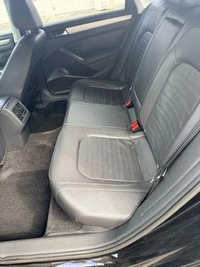 2015 Volkswagen Passat 1.8T Auto SE