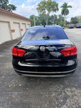 2015 Volkswagen Passat 1.8T Auto SE