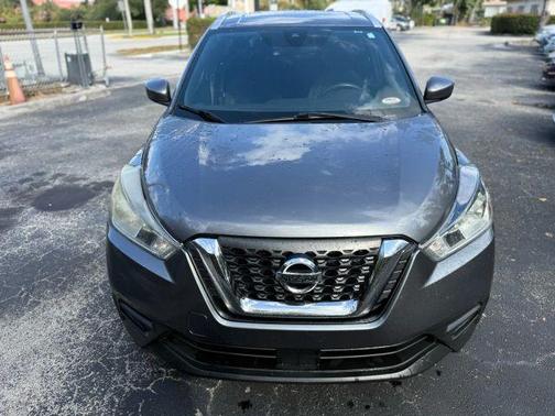 2020 Nissan Kicks SV