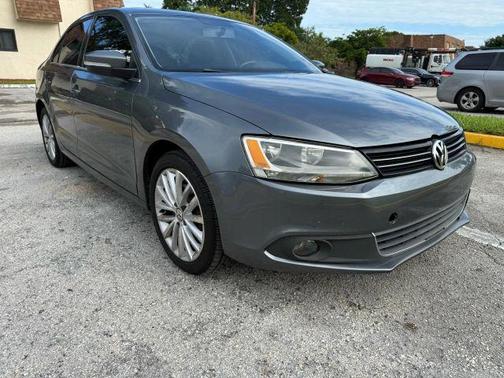 2012 Volkswagen Jetta SEL Premium