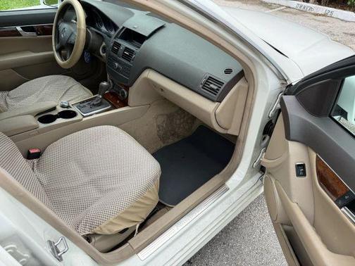 2011 Mercedes-Benz C-Class C 300