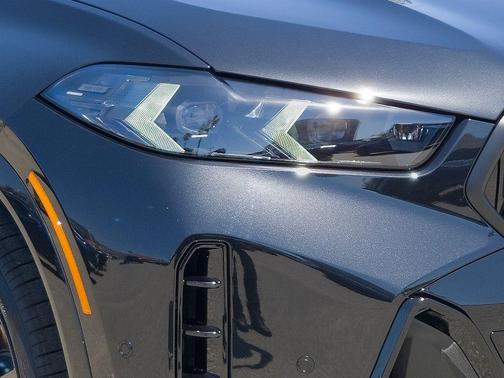 Black Sapphire Metallic 2026 BMW X6 xDrive40i