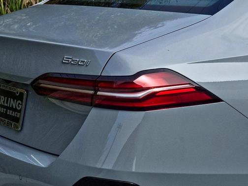 2025 BMW 530 i