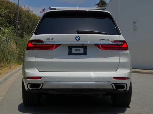 2020 BMW X7 xDrive40i