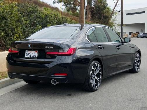 2025 BMW 330 i