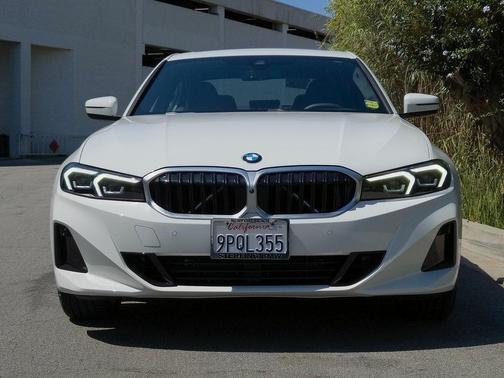 2025 BMW 330 i