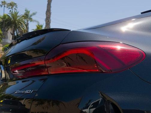 Black Sapphire Metallic 2024 BMW X6 xDrive40i