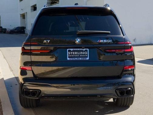 2026 BMW X7 M60i