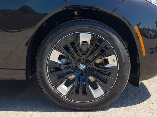 Black Sapphire Metallic 2026 BMW X3 30 xDrive