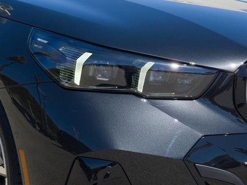 Black Sapphire Metallic 2026 BMW 540 i xDrive