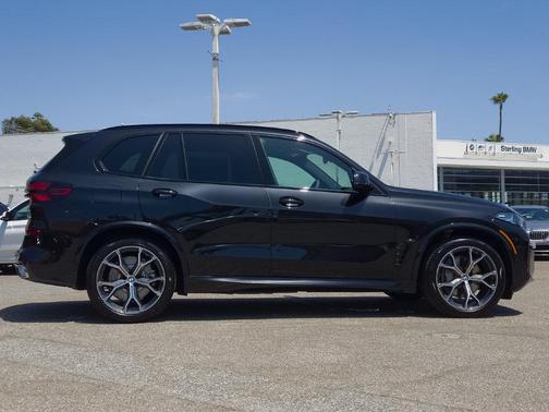 Black Sapphire Metallic 2026 BMW X5 PHEV xDrive50e