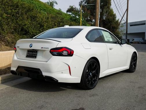 2026 BMW M240 i xDrive