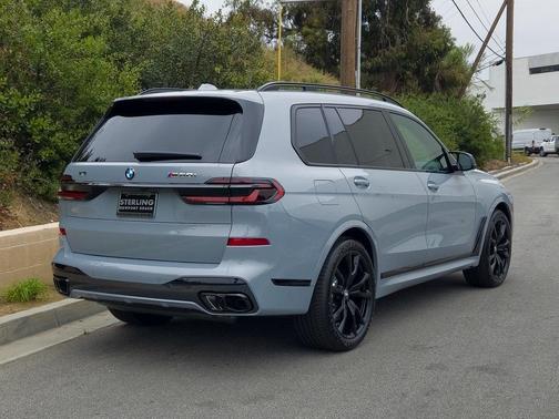 2026 BMW X7 M60i