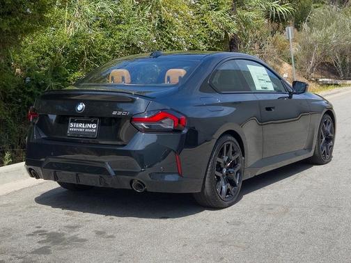 2025 BMW 230 i