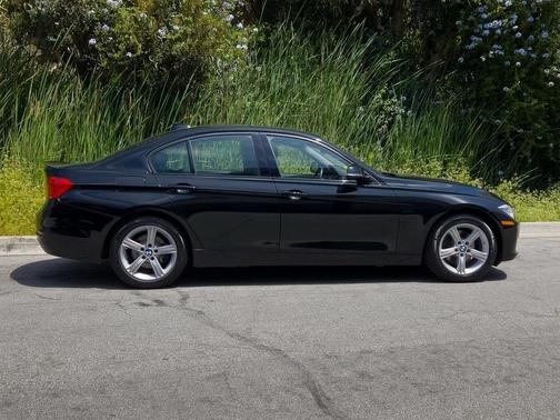 2015 BMW 328 i