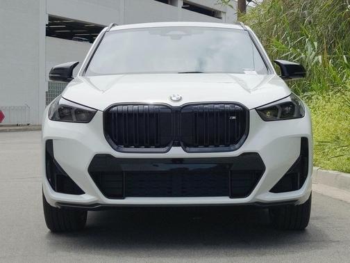 2025 BMW X1 M35i