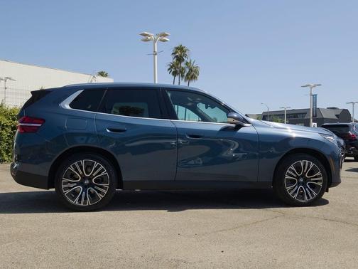 Arctic Race Blue Metallic 2026 BMW X3 30 xDrive