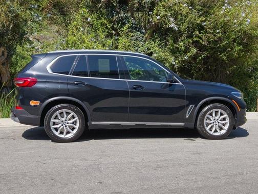 2021 BMW X5 PHEV xDrive45e