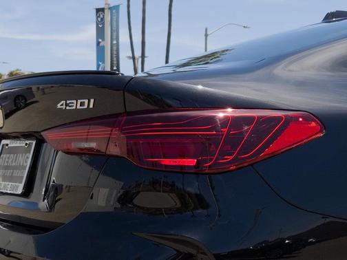 Black Sapphire Metallic 2027 BMW 430 i