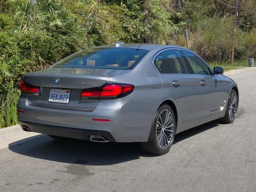 2023 BMW 540 i
