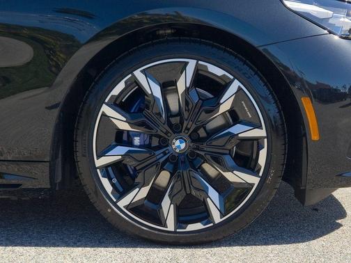 2026 BMW i5 eDrive40