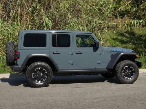 2025 Jeep Wrangler 4xe Rubicon