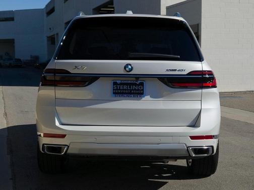 2026 BMW X7 xDrive40i