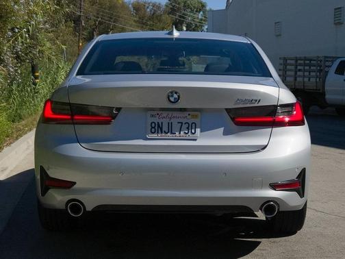 2020 BMW 330 i