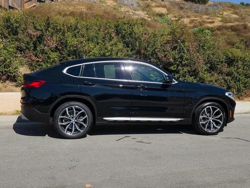 2020 BMW X4 xDrive30i