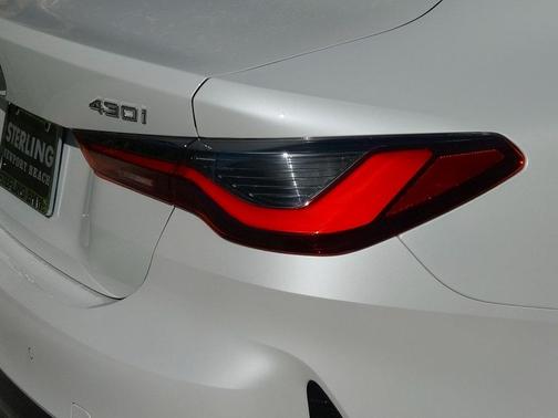 2025 BMW 430 i