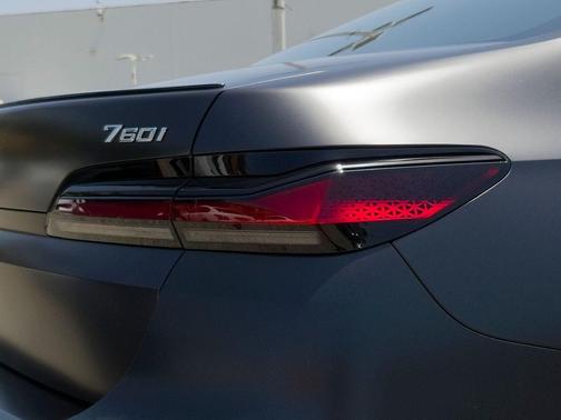 Deep Gray 2026 BMW 760 760i xDrive