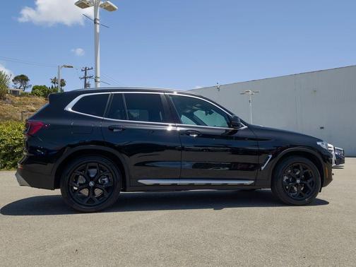 Jet Black 2024 BMW X3 sDrive30i