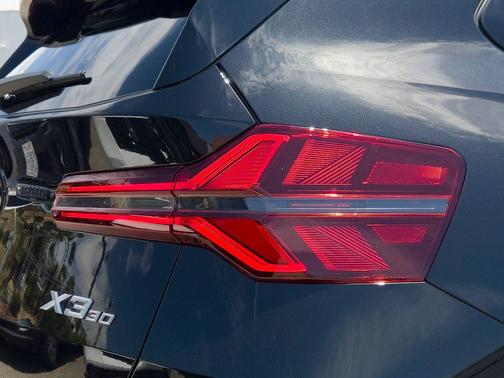 Black Sapphire Metallic 2026 BMW X3 30 xDrive
