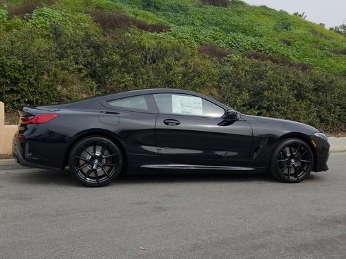 2026 BMW M850 i xDrive