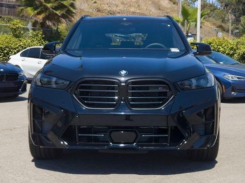 Black Sapphire Metallic 2026 BMW X5 M Competition