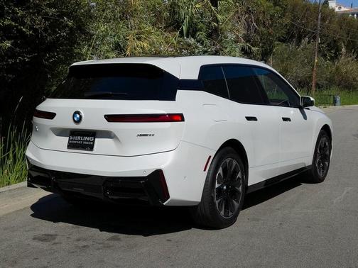 2026 BMW iX xDrive60
