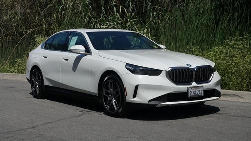 2024 BMW i5 eDrive40