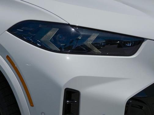 Alpine White 2026 BMW X5 xDrive40i