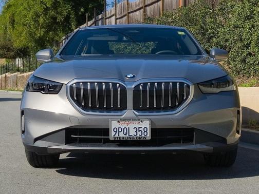 2025 BMW 530 i