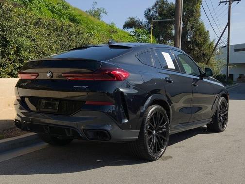 2022 BMW X6 xDrive40i
