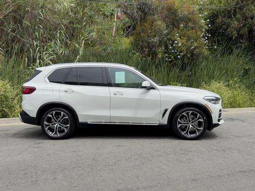 2022 BMW X5 sDrive40i