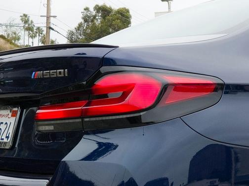 Tanzanite Blue II Metallic 2023 BMW M550 i xDrive