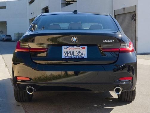 2025 BMW 330 i