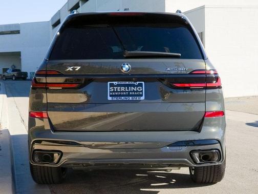 2026 BMW X7 xDrive40i