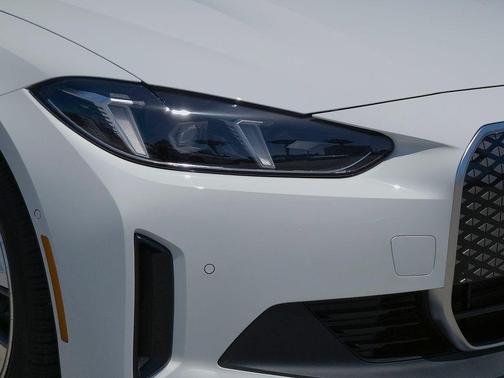 Alpine White 2026 BMW i4 Gran Coupe eDrive40