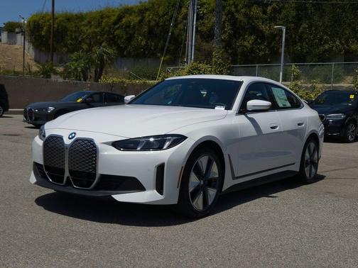 Alpine White 2026 BMW i4 Gran Coupe eDrive40