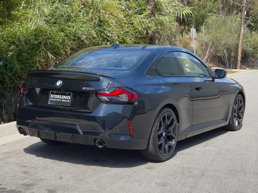 2025 BMW 230 i