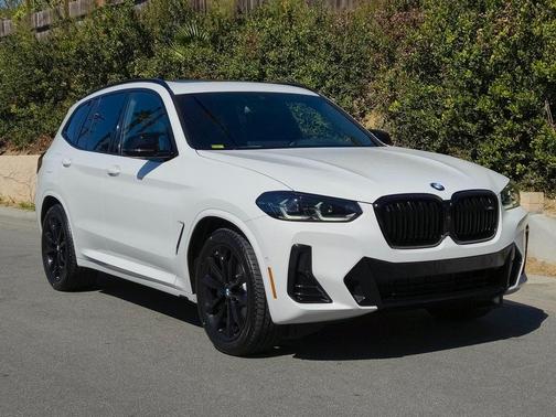 2023 BMW X3 M40i