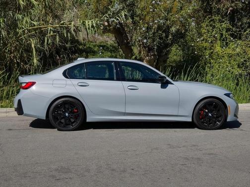 2026 BMW 330 i NA